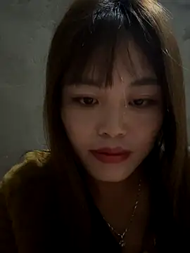 Snapshot of MychuSweet chatting on 11.22.25 MychuSweet online show from 11.22.25