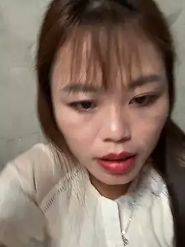 Snapshot of MychuSweet chatting on 11.24.25 MychuSweet online show from 11.24.25