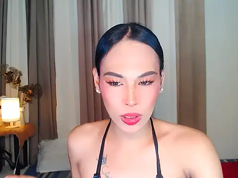 Savanna White online show from 10.12.25