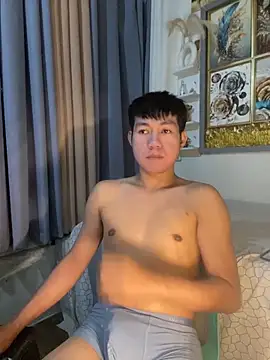 xshyboyx online show from 02.19.26