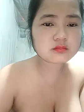 Snapshot of BigBoobs186 chatting on 11.05.25 BigBoobs186 online show from 11.05.25