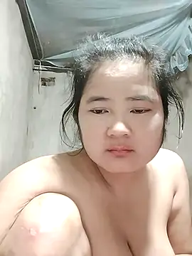 Snapshot of BigBoobs186 chatting on 11.19.25 BigBoobs186 online show from 11.19.25