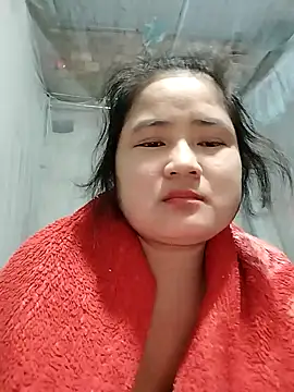 Snapshot of BigBoobs186 chatting on 11.20.25 BigBoobs186 online show from 11.20.25