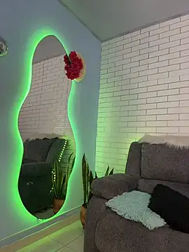 Im Fernanda online show from 10.28.25