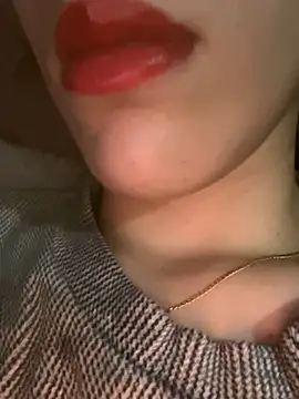 Snapshot of Mimisixo chatting on 11.06.25 Mimisixo online show from 11.06.25