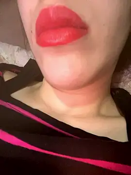 Snapshot of Mimisixo chatting on 01.12.26 Mimisixo online show from 01.12.26