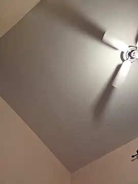 Snapshot of Cnutt310 chatting on 01.06.26 Cnutt310 online show from 01.06.26