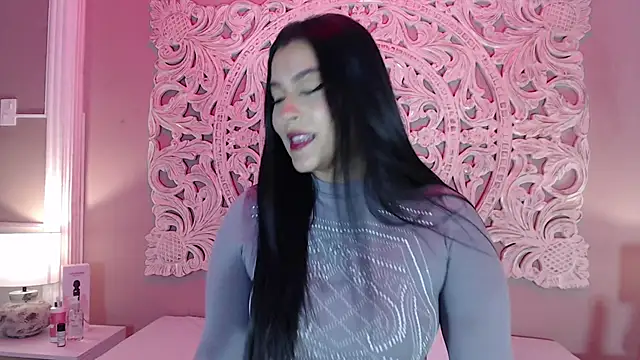 VictoriaPowell online show from 09.16.25