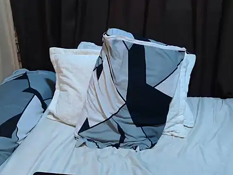 cumwhat me online show from 05.17.26