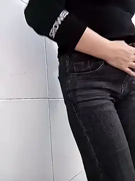 Ariana-Vy online show from 03.24.26