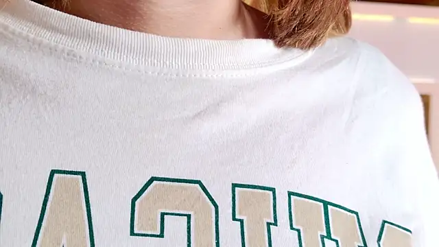 ambar rosse25 online show from 11.24.25