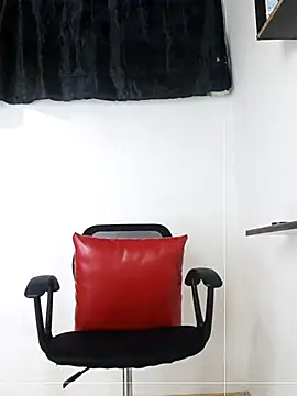 angierot2025 online show from 06.25.26