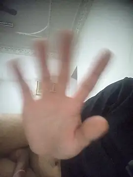 Snapshot of aA737y chatting on 10.12.25 aA737y online show from 10.12.25