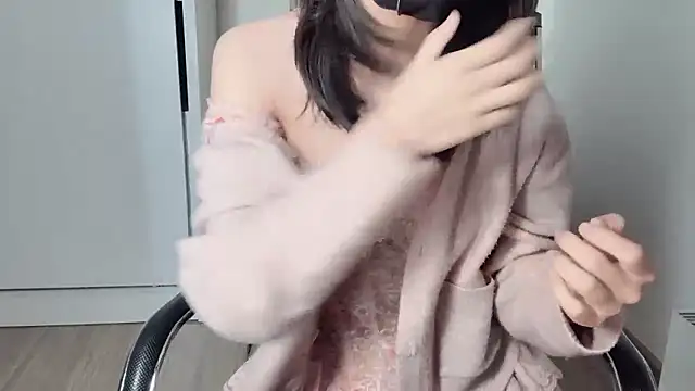 Ryeon 99 online show from 01.10.26