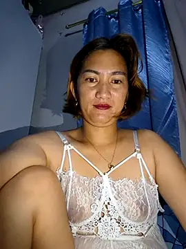 Snapshot of lustlushlady6 chatting on 10.25.25 lustlushlady6 online show from 10.25.25