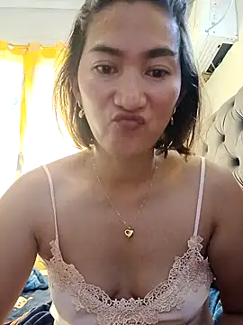 Snapshot of lustlushlady6 chatting on 11.23.25 lustlushlady6 online show from 11.23.25