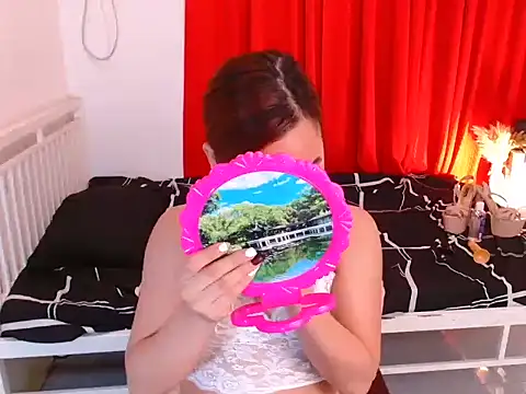 Snapshot of SheraCock chatting on 02.05.26 SheraCock online show from 02.05.26