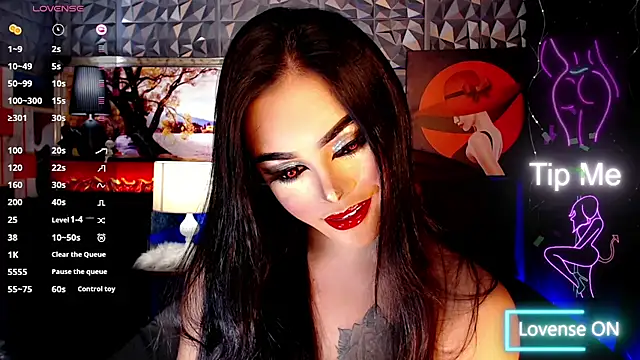 Snapshot of Asiansignificantxx chatting on 10.25.25 Asiansignificantxx online show from 10.25.25