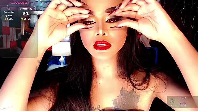 Snapshot of Asiansignificantxx chatting on 12.15.25 Asiansignificantxx online show from 12.15.25