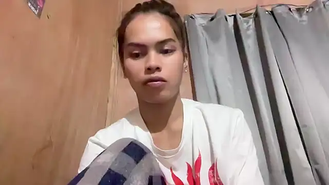 Snapshot of serpenthena_goddess chatting on 11.09.25 serpenthena goddess online show from 11.09.25