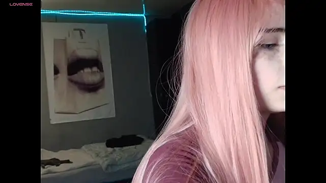 PieraMarch online show from 04.18.26