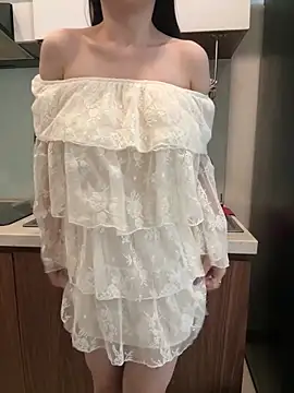 Meii-meyy online show from 11.21.25