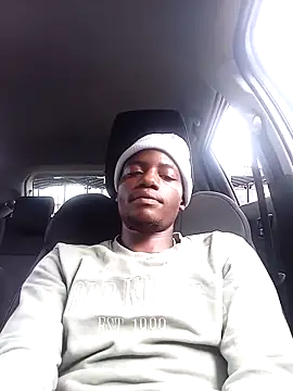 AOlinwHallu online show from 03.04.26