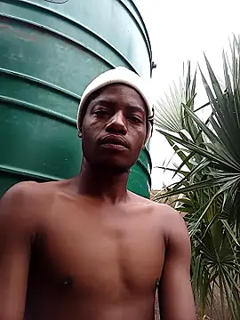 AOlinwHallu online show from 04.03.26