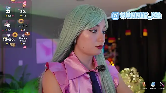 Snapshot of Sonnie_mami chatting on 10.06.25 Sonnie mami online show from 10.06.25