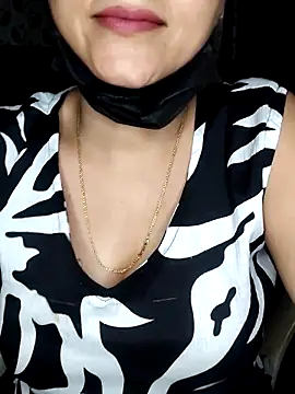 Horny Shalu online show from 10.05.25