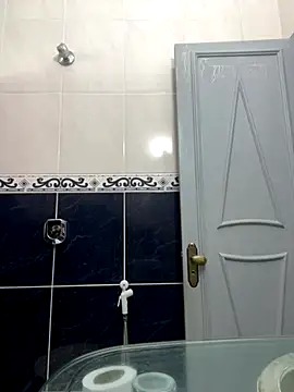 Snapshot of safadezanunes2 chatting on 11.21.25 safadezanunes2 online show from 11.21.25