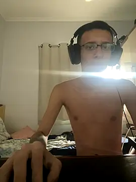 Snapshot of safadezanunes2 chatting on 11.24.25 safadezanunes2 online show from 11.24.25