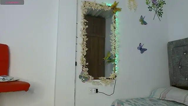 Snapshot of Meriilyn_Monroe724 chatting on 11.28.25 Meriilyn Monroe724 online show from 11.28.25