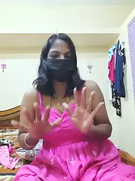 Snapshot of Tamil_Ishu chatting on 06.21.26 Tamil Ishu online show from 06.21.26