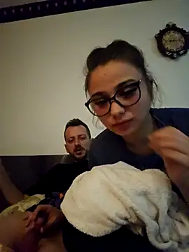 Snapshot of raducori chatting on 03.08.26 raducori online show from 03.08.26