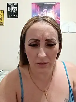 DaniCali8181 online show from 02.11.26