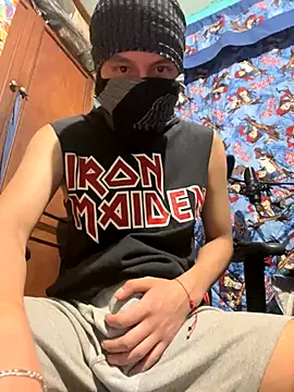 Skinny Longhair online show from 09.28.25