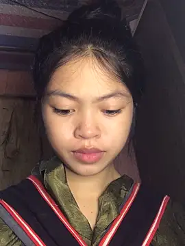 Thy00   online show from 10.14.25