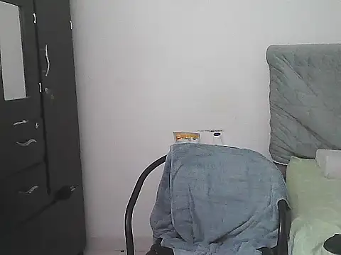 morenocabro10 online show from 05.06.26