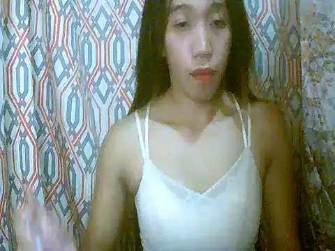 Snapshot of Virgen_christine01 chatting on 09.30.25 Virgen christine01 online show from 09.30.25