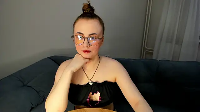 MewStella online show from 03.31.26