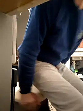 hugecock4u1990 online show from 10.27.25