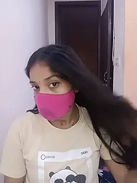 Cute Rakhi8 online show from 06.28.26
