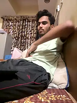 Snapshot of hoegupta chatting on 10.06.25 hoegupta online show from 10.06.25