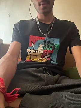 Snapshot of hoegupta chatting on 11.15.25 hoegupta online show from 11.15.25