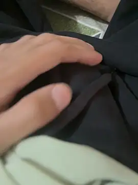 Snapshot of hoegupta chatting on 11.26.25 hoegupta online show from 11.26.25