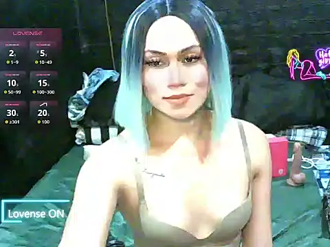 Snapshot of HOTkendraCumXxx chatting on 07.19.26 HOTkendraCumXxx online show from 07.19.26