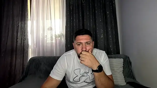 Snapshot of Gold_Alpha_Boy chatting on 09.24.25 Gold Alpha Boy online show from 09.24.25
