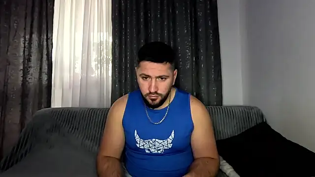 Gold Alpha Boy online show from 11.05.25