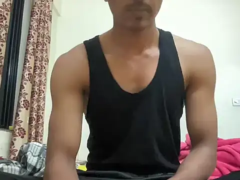 Snapshot of modelguyyy chatting on 11.16.25 modelguyyy online show from 11.16.25